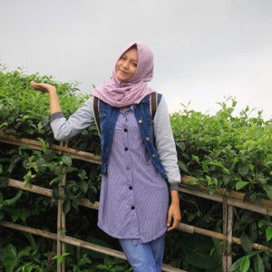 Ninik Purwaningsih profile icon