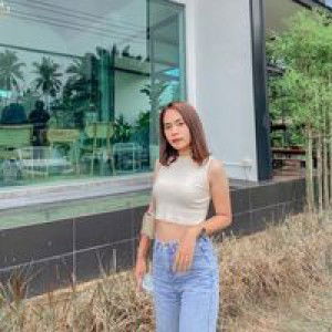 Zee Suriyaporn profile icon