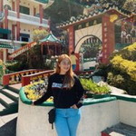 Chesca Fernandez profile icon