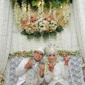 Lilis Novita Andriyani profile icon