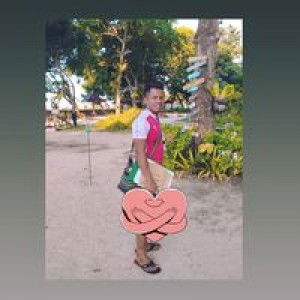 Tonina Ghadari profile icon