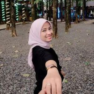 Widya Ilona Putri profile icon