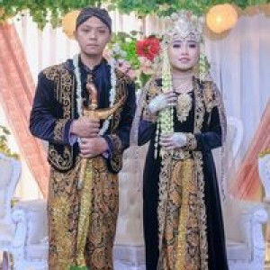 Anggun Setiana profile icon