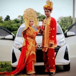 Elsa Pertiwi profile icon