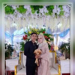 Sari Mulyani profile icon