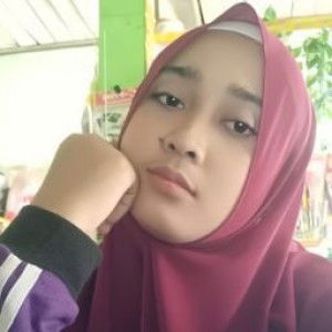 Khoirun Nisa profile icon