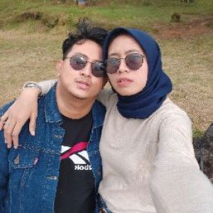 Putri Aditya profile icon