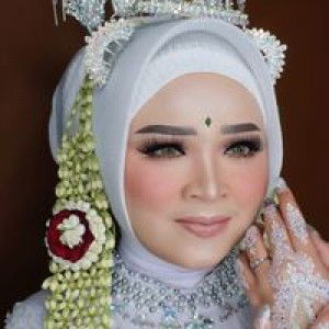 Siti Faujijah Hidayati profile icon
