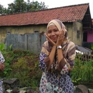 Tri Dwi Pangestuti profile icon