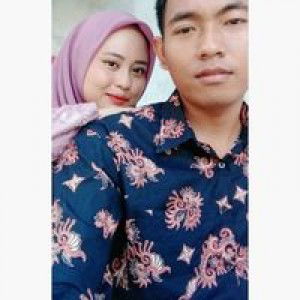 Dwi Lestari profile icon