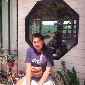 ครึ่ง ชีวิต profile icon