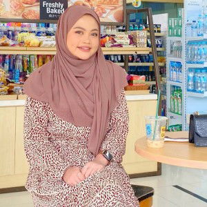 Riati Siti Saadah profile icon