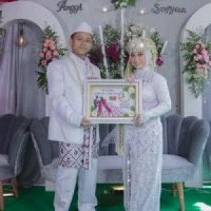 Anggi Febriani profile icon