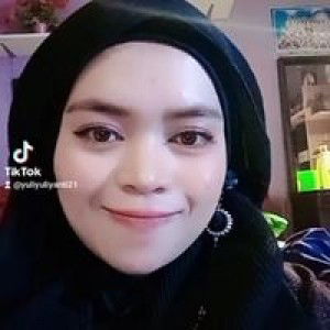 Yuli Yuliyanti profile icon