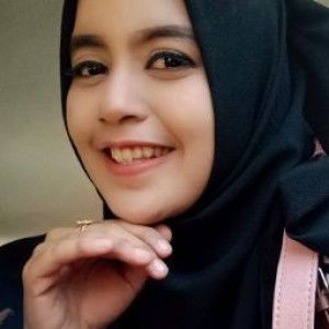 elok surayya Al profile icon