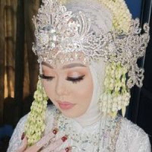 Marcela L profile icon