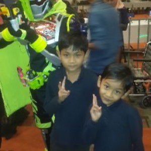 EMI LIZA profile icon