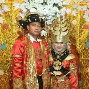 Siti Hadijah profile icon