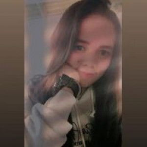 Rini Nuraeni profile icon