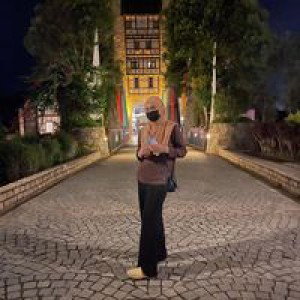 Munirah Razak profile icon