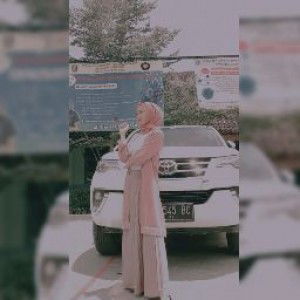 Desy Silvia Putri profile icon