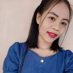 Julie rose Sabas profile icon