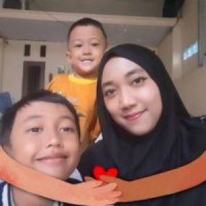 Isna Sugiarti profile icon