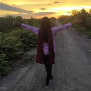 Nia Azlah Ckup profile icon