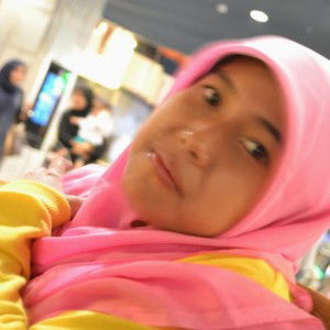 Luki tri ambarsari profile icon