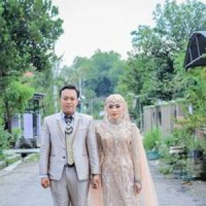 Indah Safira profile icon