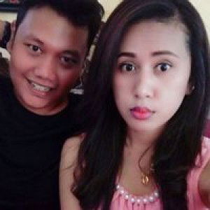 Shella Juntak profile icon