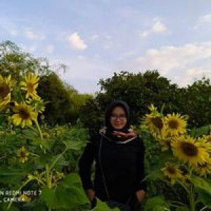 Putri Wulandari profile icon