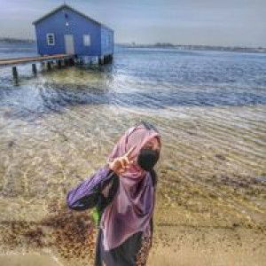 Indah Harlina profile icon