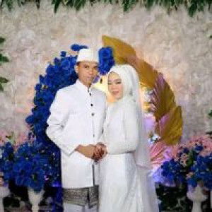 Eva Puji Lestary profile icon