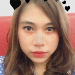 Evi Sinaga profile icon