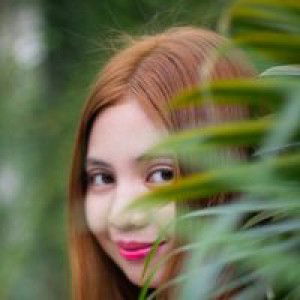 Mia Esmeria profile icon