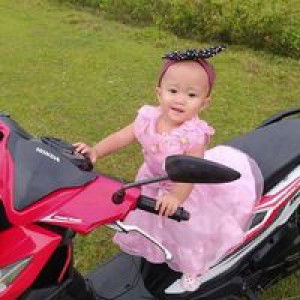 SyilLa Syemok profile icon