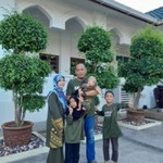 Kecik Molek profile icon