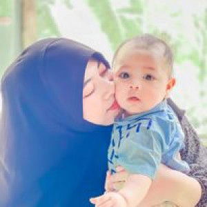 Meena Roomwisai profile icon