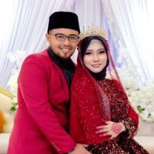 Ninie Nureen profile icon