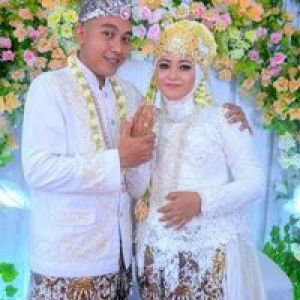 Anggun Vistaria Agustin profile icon