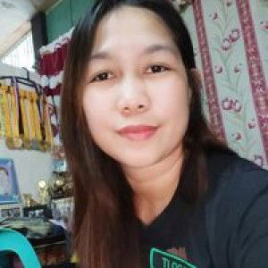 Juvielyn Handug Acuña profile icon