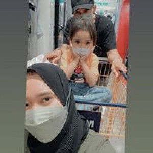 Siti Haryanti profile icon