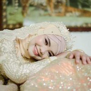 Senyorita Hanina profile icon