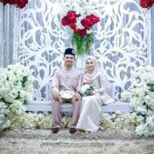 Eyra Arash profile icon