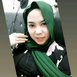 Dewi Astuti profile icon