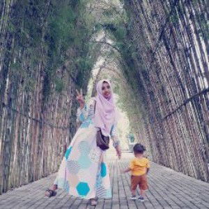 Lina Erwina profile icon