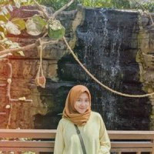 Elza Rhassitama Sari profile icon