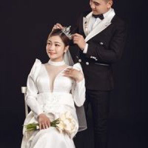 Khánh Linh profile icon