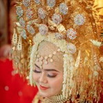 Elfi Susanti profile icon